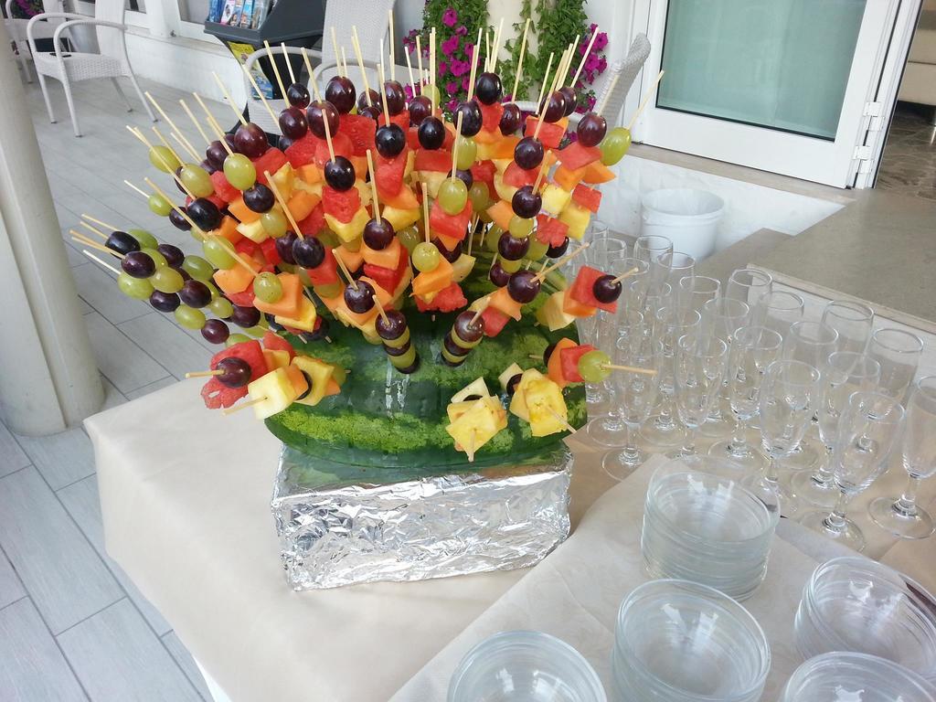 Hotel Ermeti B&B Brunch Ριτσόνε Εξωτερικό φωτογραφία